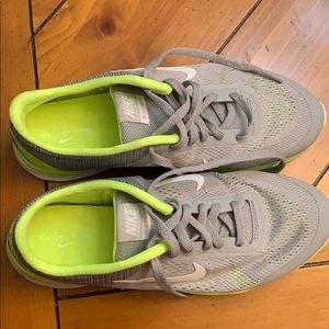 New without tags Nike size 8 sneakers